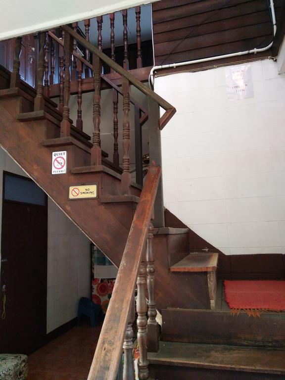 Samlanjed Guesthouse เชียงใหม่ ภายนอก รูปภาพ